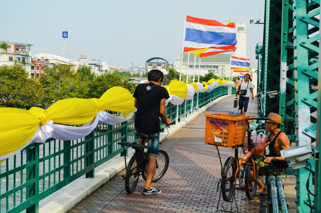 Saphan Phut (Memorial Bridge) Bangkok