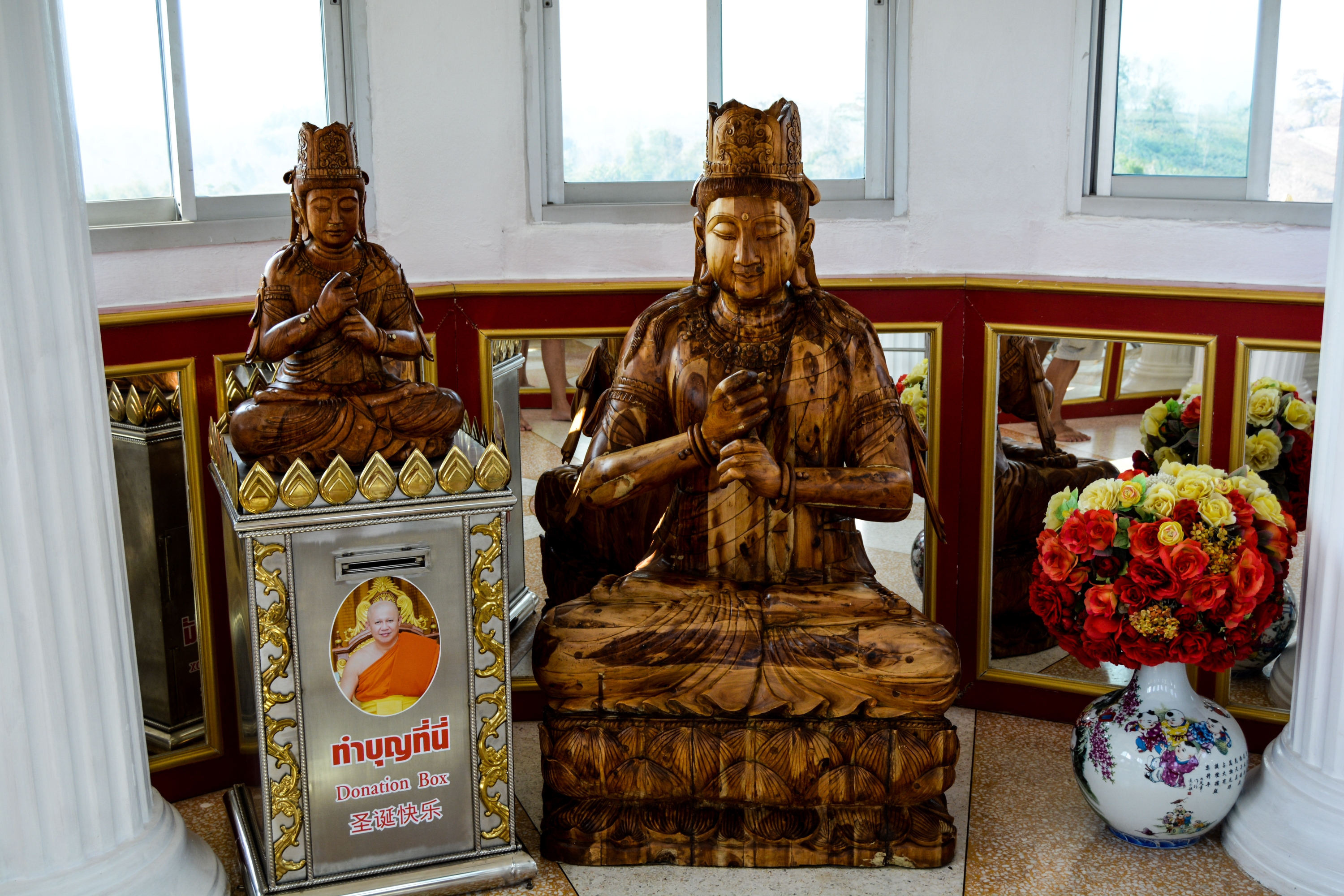 Chiang Rai Wat Huay Pla Kang goddess of Mercy